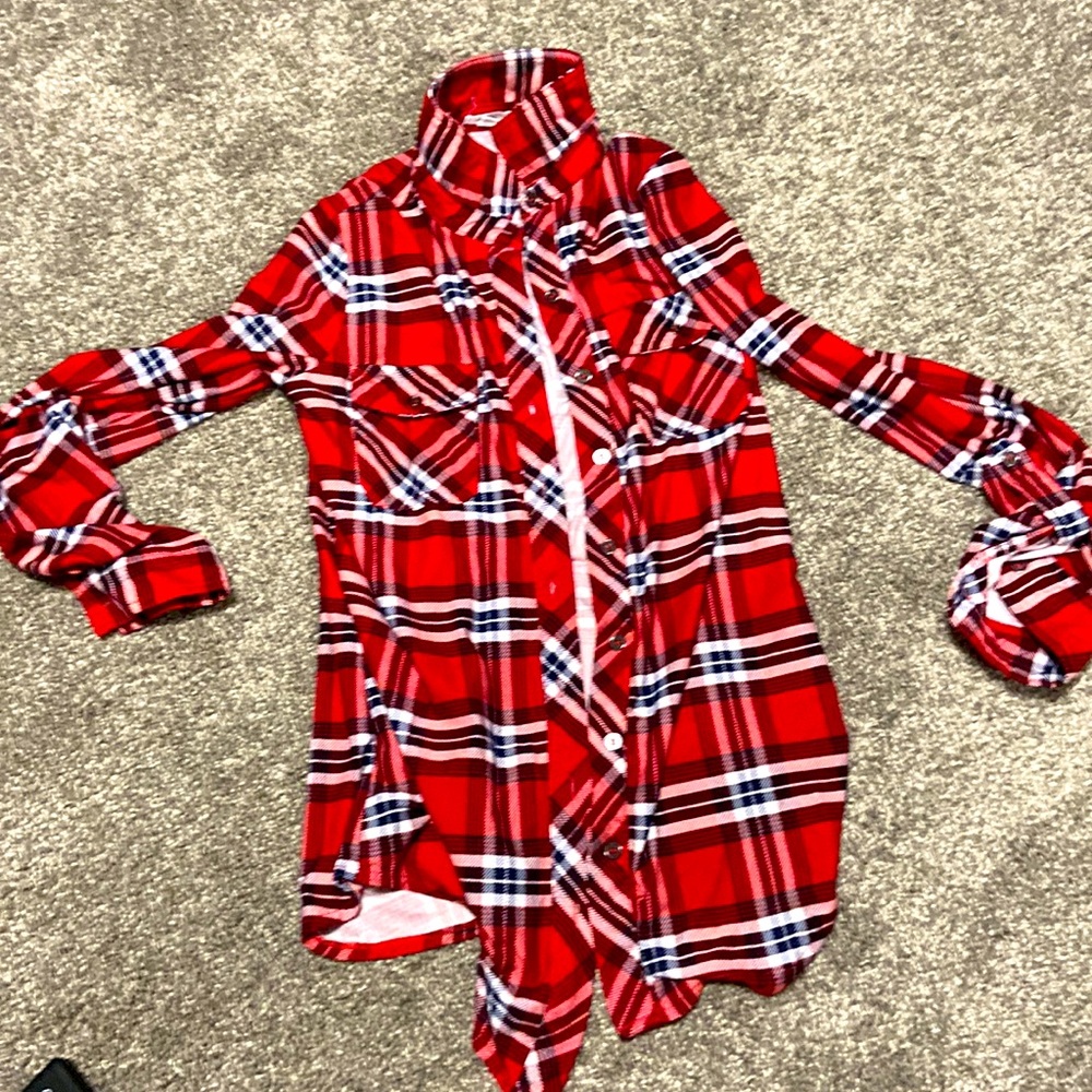 Ardene Long sleeve stretch button up shirt